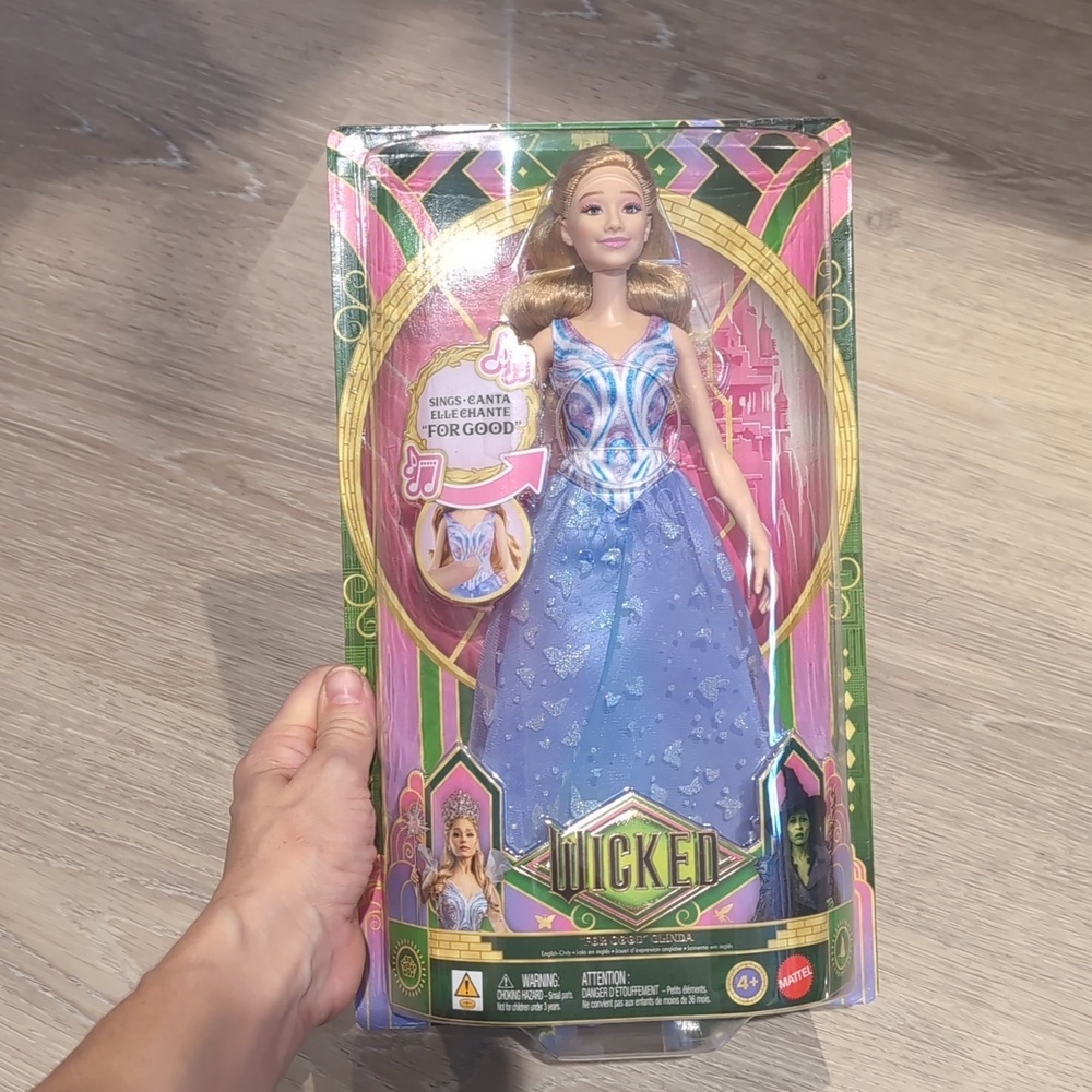 Mattel Wicked Glinda Singing Doll Ariana For Good